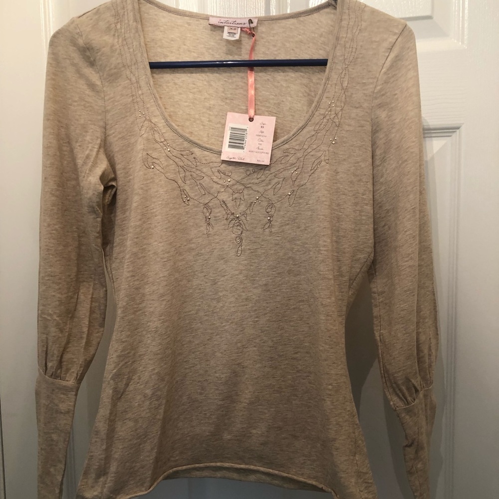 NWT intuitions beige heather top. Sz XS
